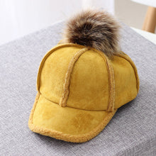 Load image into Gallery viewer, Pom Hat